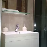Apartment Ira *